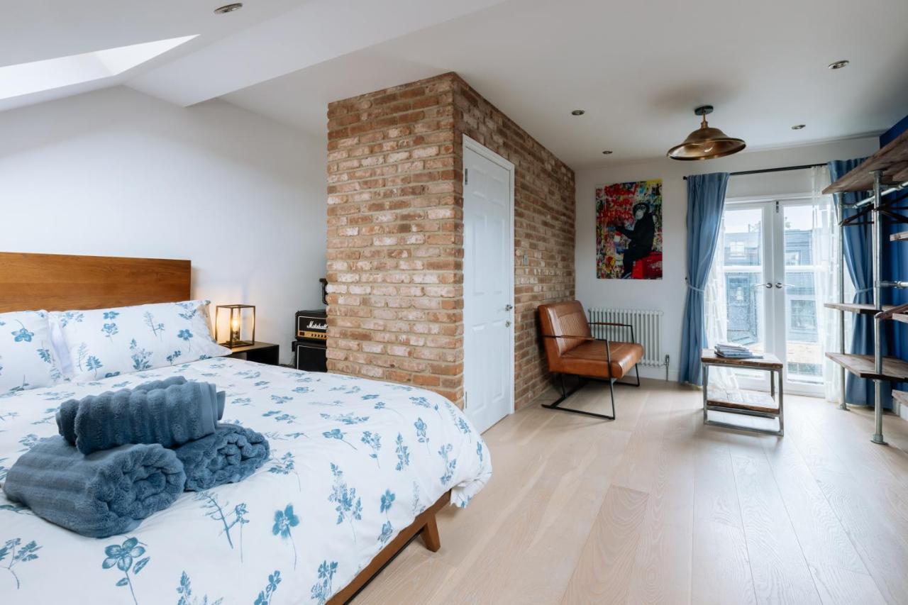 לונדון Luxury And Bright Bedrooms In Queens Park מראה חיצוני תמונה