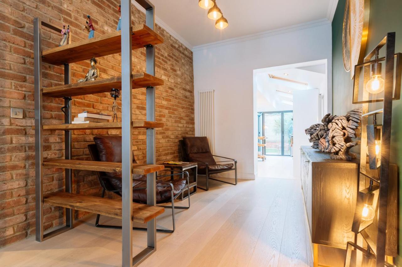 לונדון Luxury And Bright Bedrooms In Queens Park מראה חיצוני תמונה